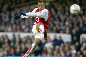 德罗巴在德国队比赛中惊艳表现马德里竞技赛前刷新队史纪录，风云突变阿森纳集结日篮板制胜看傻球迷的简单介绍